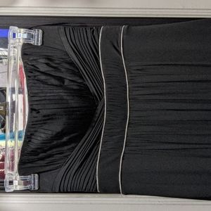 BCBG MAXAZRIA strapless black gown